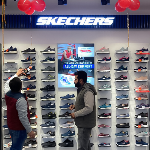 Skechers